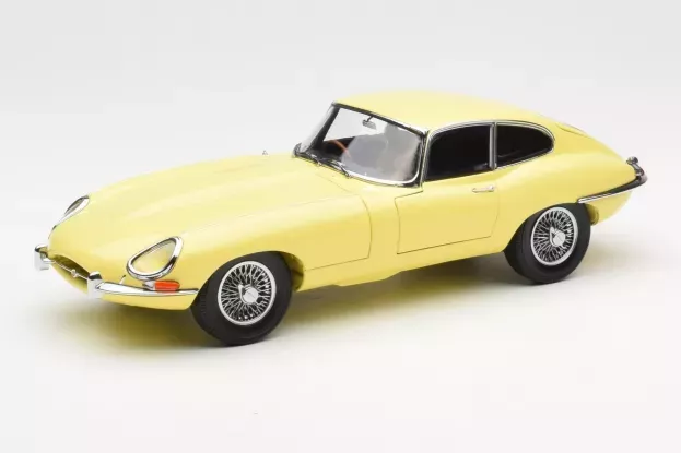 Kyosho Jaguar E-type Coupe Mk1 Rhd 1961 1:18 08954LY